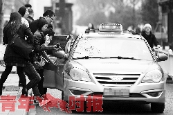 杭州市出租车最新消息，行业变革与发展趋势