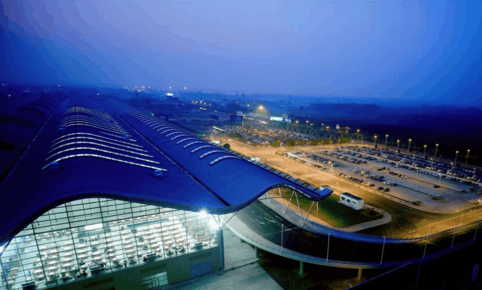 郑卅航空港区迎来崭新篇章，最新消息与发展动态