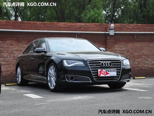 奥迪A8 W12，精工细琢的豪华旗舰
