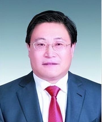 青岛市张元福的最新消息，一位城市英雄的崛起与奋斗