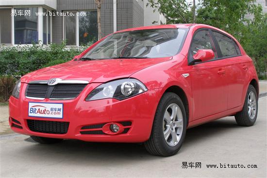 中华骏捷FRV 2024款，新时代的家庭轿车之选